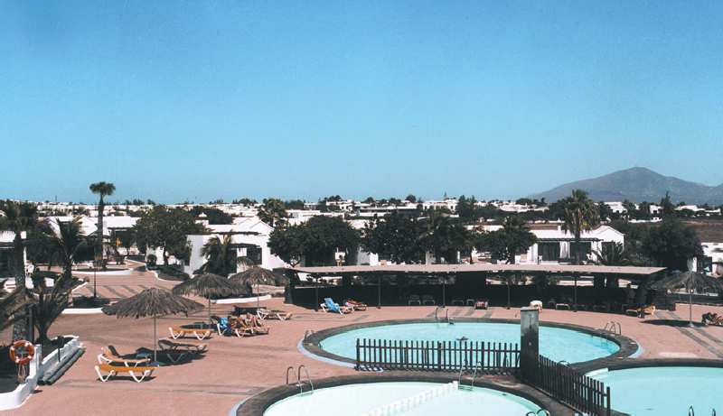 Playa Limones Bungalows Playa Blanca  Buitenkant foto